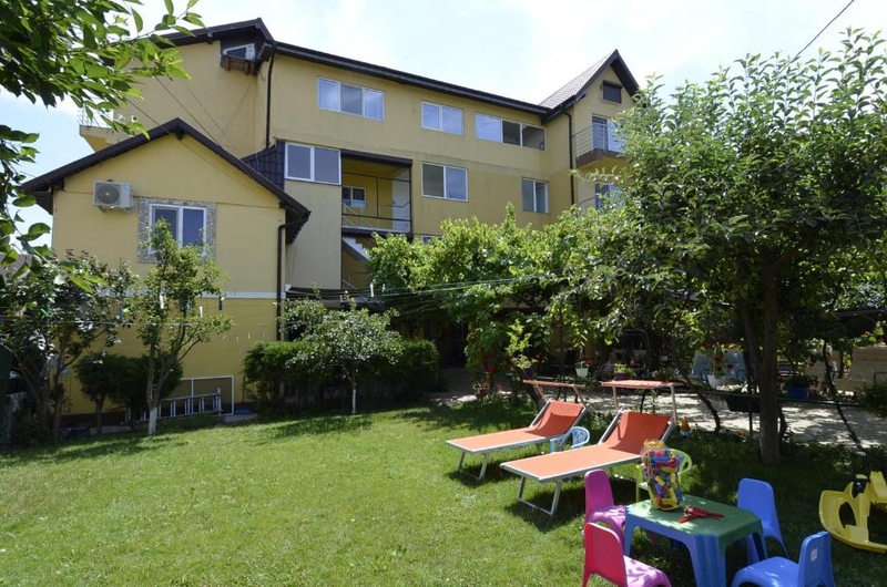 Hostel Adonis, cazare Costinesti