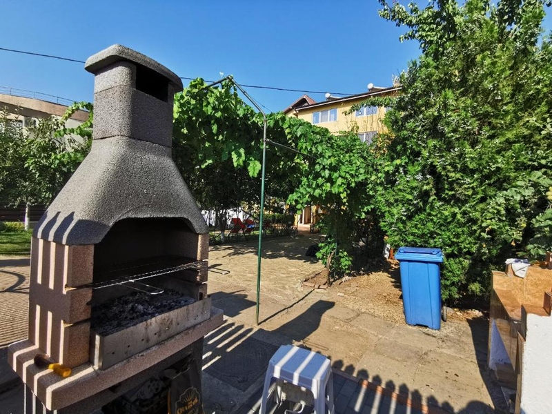 Hostel Adonis, cazare Costinesti