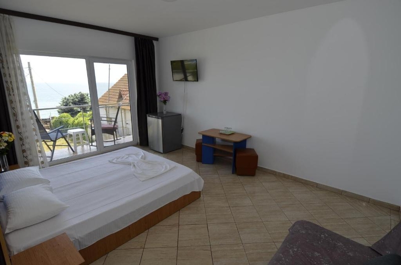 Hostel Adonis, cazare Costinesti