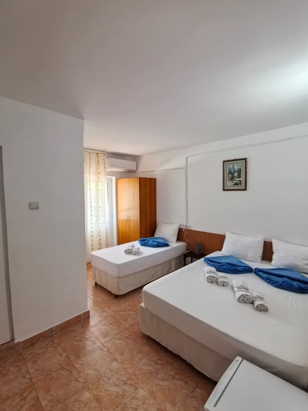 Hostel Sea Breeze, cazare Costinesti