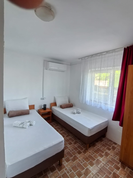 Hostel Sea Breeze, cazare Costinesti