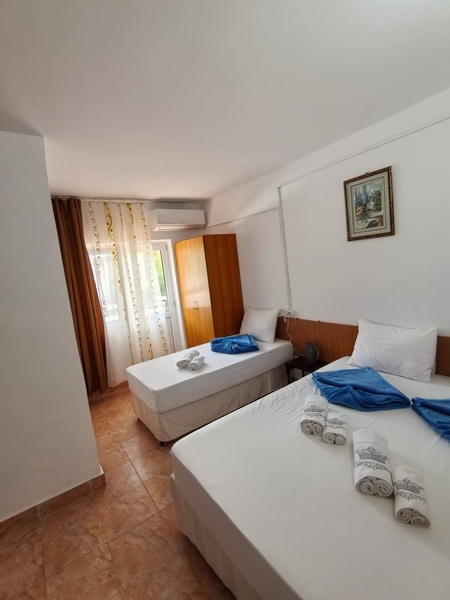 Hostel Sea Breeze, cazare Costinesti