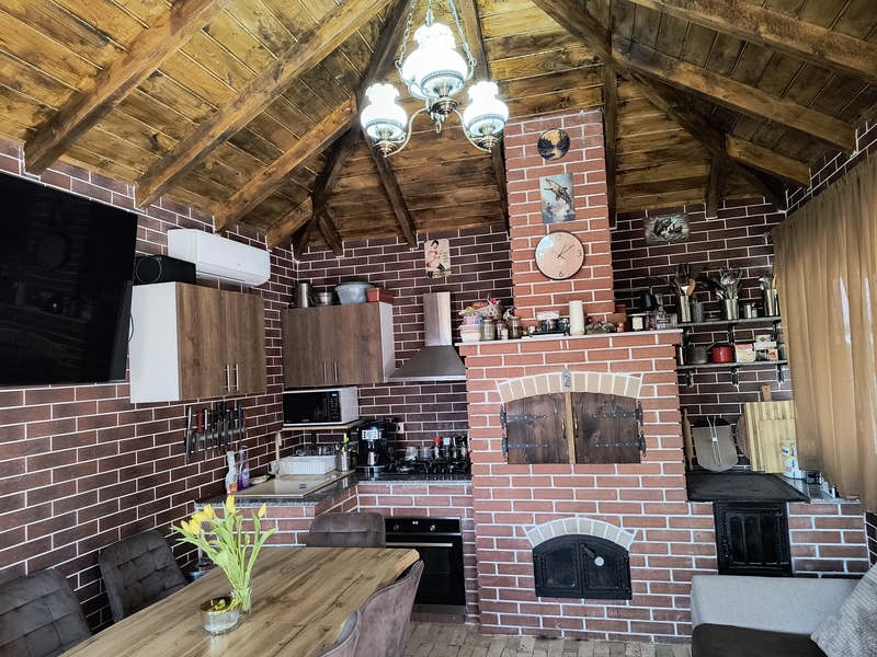 Vila  Ana, cazare Tuzla
