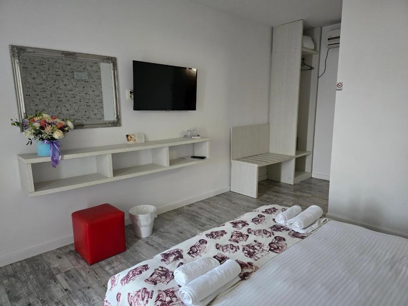 Anacris Guesthouse, cazare Costinesti