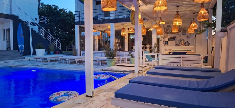 Metzo House, cazare Costinesti